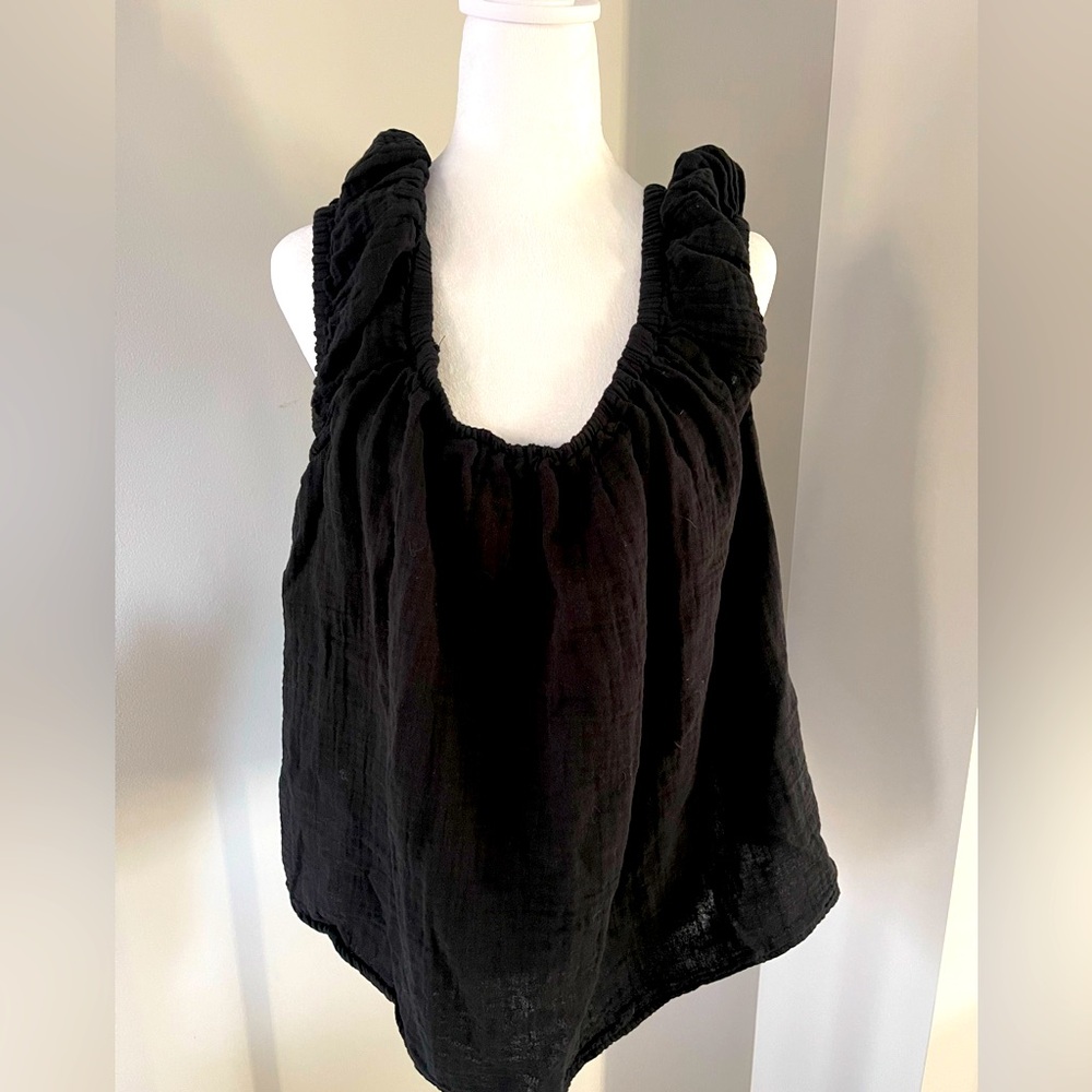 Women’s Black Top